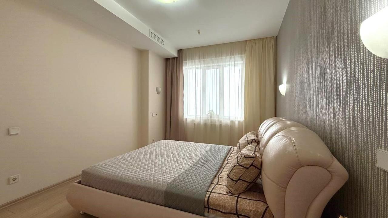 חארקיב Bright House On 23 Serpnya מראה חיצוני תמונה